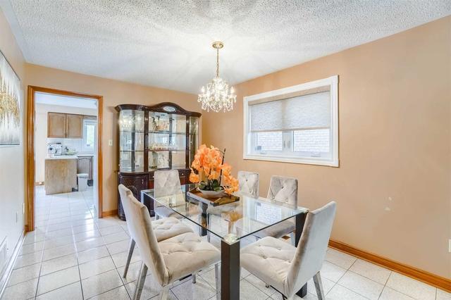 5 Foxtail Rd W, House detached with 4 bedrooms, 4 bathrooms and 6 parking in Brampton ON | Image 6