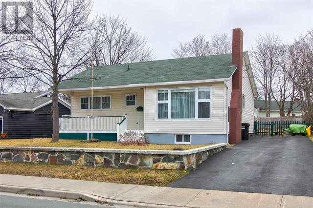 44 Roche Street, House detached with 3 bedrooms, 2 bathrooms and null parking in St. John's NL | Image 2