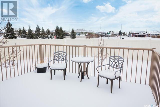 701 - 1 Mesa Way, House attached with 2 bedrooms, 1 bathrooms and null parking in Shellbrook SK | Image 5
