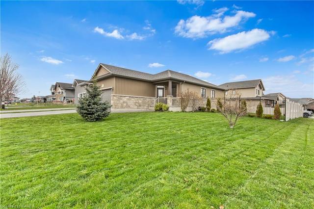 154 Mcdonough Crescent, House detached with 5 bedrooms, 3 bathrooms and 4 parking in Loyalist ON | Image 23