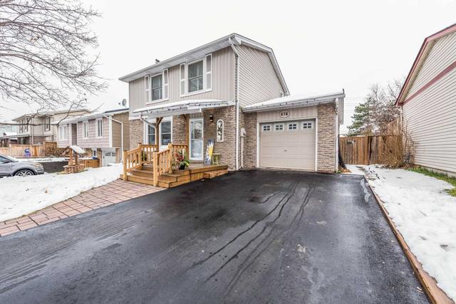 618 Elliott Cres, House detached with 3 bedrooms, 2 bathrooms and 6 parking in Milton ON | Image 1