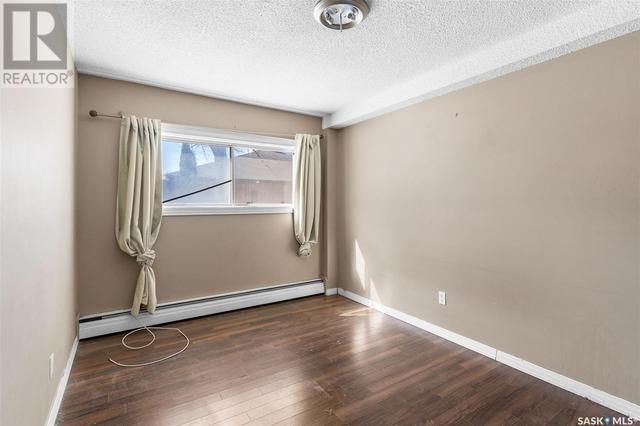 1 - 106 104th Street W, Condo with 2 bedrooms, 1 bathrooms and null parking in Saskatoon SK | Image 24