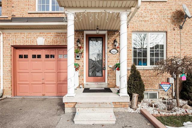104 Tianalee Cres, House attached with 3 bedrooms, 4 bathrooms and 4 parking in Brampton ON | Image 23