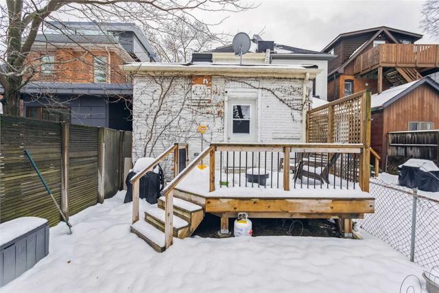 296 Charlton Ave W, House semidetached with 3 bedrooms, 2 bathrooms and 2 parking in Hamilton ON | Image 26