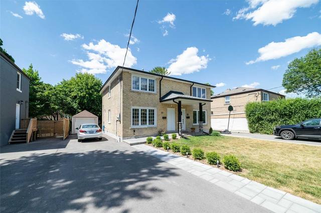 30 Varsity Rd, House semidetached with 3 bedrooms, 2 bathrooms and 5 parking in Toronto ON | Image 30