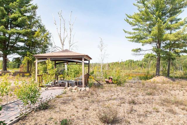 2337 Paugh Lake Rd, House detached with 3 bedrooms, 2 bathrooms and 18 parking in Madawaska Valley ON | Image 7
