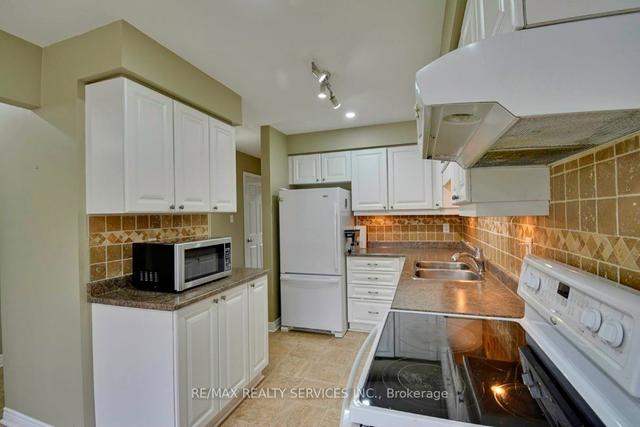 28 - 308 Conway Dr, Townhouse with 3 bedrooms, 3 bathrooms and 2 parking in London ON | Image 36