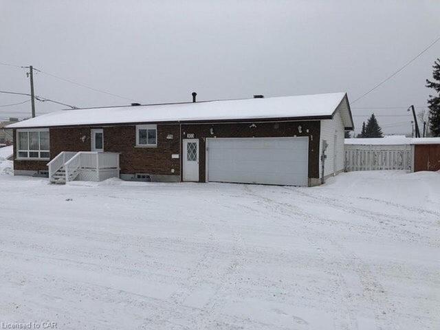303 Poplar Avenue, House detached with 3 bedrooms, 2 bathrooms and 3 parking in Timmins ON | Image 1