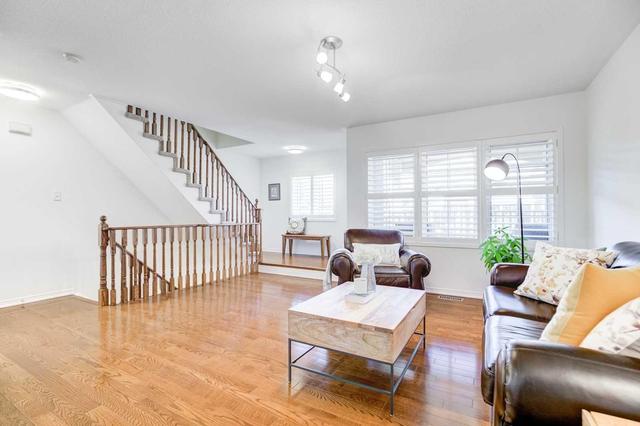 9 - 2321 Parkhaven Blvd, Townhouse with 2 bedrooms, 3 bathrooms and 2 parking in Oakville ON | Image 3