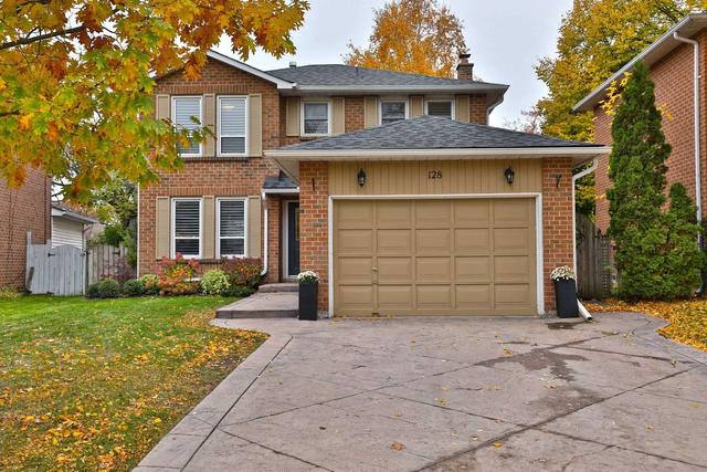 128 Speyside Dr, House detached with 3 bedrooms, 3 bathrooms and 3 parking in Oakville ON | Image 1