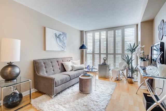 870 - 313 Richmond St E, Condo with 1 bedrooms, 1 bathrooms and 1 parking in Toronto ON | Image 1