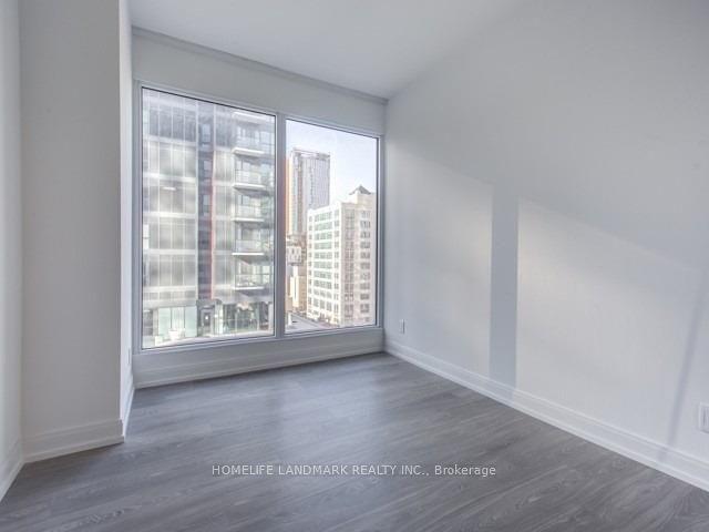 4005 - 181 Dundas St E, Condo with 2 bedrooms, 1 bathrooms and 0 parking in Toronto ON | Image 14