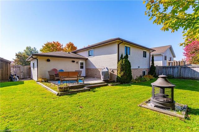145 Melissa Crescent, House detached with 5 bedrooms, 2 bathrooms and 3 parking in Wellington North ON | Image 37