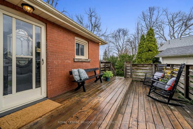 77 Guelph St, House detached with 3 bedrooms, 2 bathrooms and 3 parking in Halton Hills ON | Image 25