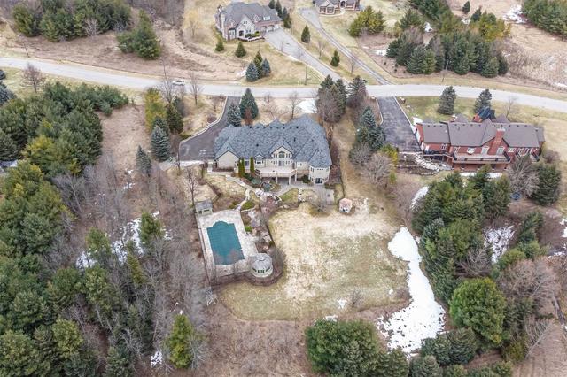 4 High Forest Crt, House detached with 3 bedrooms, 5 bathrooms and 13 parking in Caledon ON | Image 31