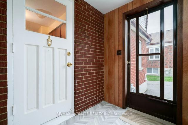 224 College Ave, House detached with 3 bedrooms, 2 bathrooms and 8 parking in Oshawa ON | Image 11