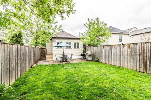 113 Houghton Ave N, House detached with 2 bedrooms, 2 bathrooms and 2 parking in Hamilton ON | Image 30