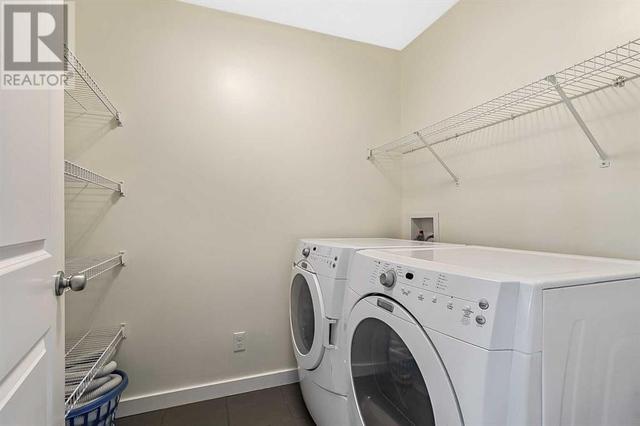 upper floor laundry | Image 37