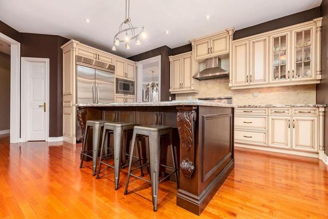 5401 Duchess Court, House detached with 4 bedrooms, 2 bathrooms and 2 parking in Burlington ON | Image 15