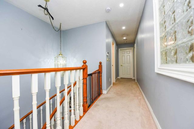 53 Hartnell Sq, Townhouse with 3 bedrooms, 3 bathrooms and 2 parking in Brampton ON | Image 13