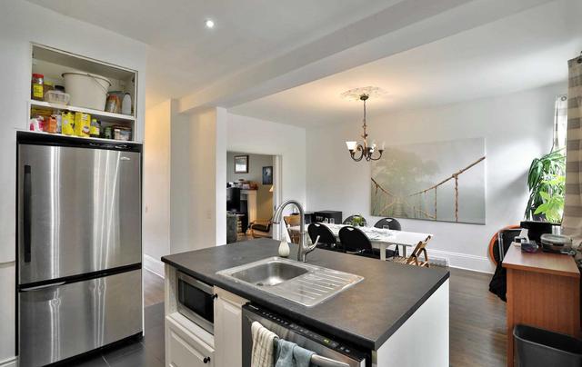 289 Locke St S, House detached with 5 bedrooms, 2 bathrooms and 2 parking in Hamilton ON | Image 4