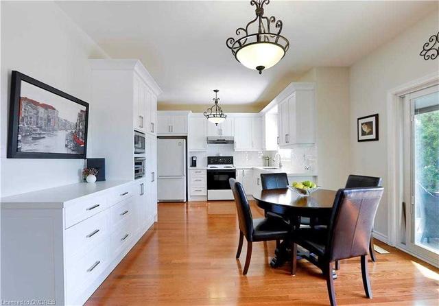 2330 Woodridge Way, House detached with 3 bedrooms, 4 bathrooms and 6 parking in Oakville ON | Image 30
