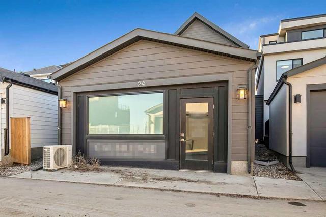 24 Treeline Manor Sw, House detached with 4 bedrooms, 3 bathrooms and 2 parking in Calgary AB | Image 17