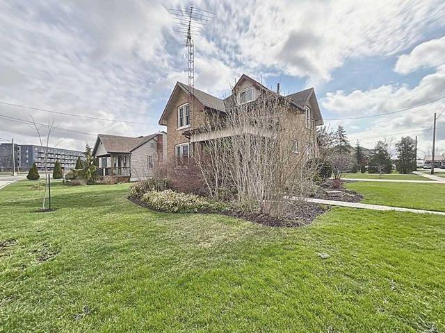 11 Marathon St, House detached with 3 bedrooms, 2 bathrooms and 8 parking in Haldimand County ON | Image 1