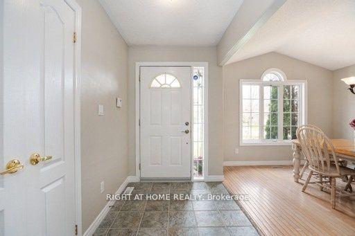 7 Quinlan Rd, Barrie, ON, L4M6T2 | Card Image