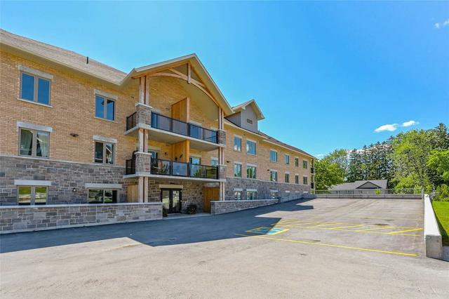 4 - 19 Stumpf St, Condo with 1 bedrooms, 3 bathrooms and 1 parking in Centre Wellington ON | Image 29
