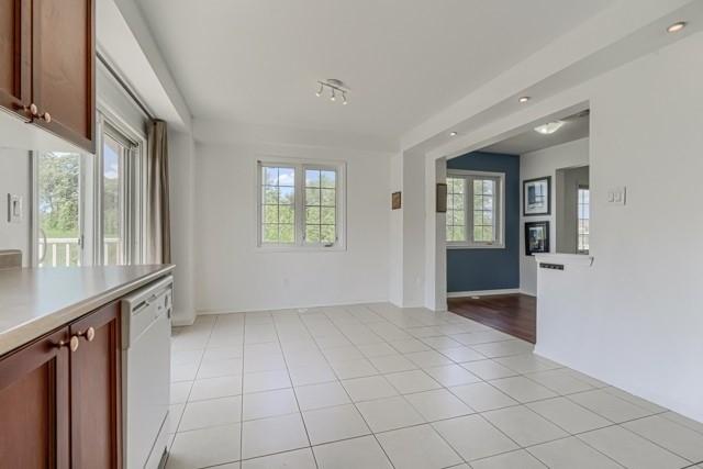 100 Onley Lane, House attached with 3 bedrooms, 4 bathrooms and 3 parking in Milton ON | Image 10