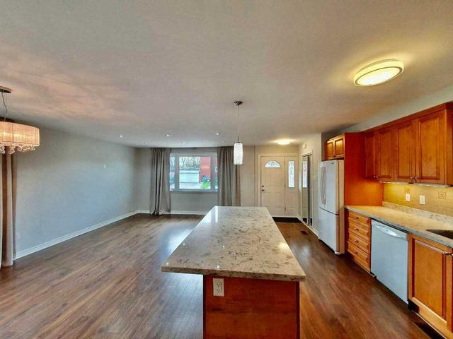 926 Fourth St, House detached with 3 bedrooms, 1 bathrooms and 2 parking in Mississauga ON | Image 14