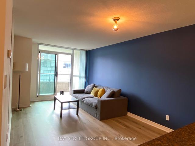 2609 - 18 Spring Garden Ave, Condo with 1 bedrooms, 1 bathrooms and 1 parking in Toronto ON | Image 3