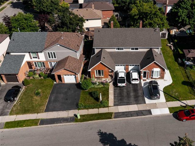 126 Primrose Cres, House semidetached with 3 bedrooms, 3 bathrooms and 3 parking in Brampton ON | Image 25