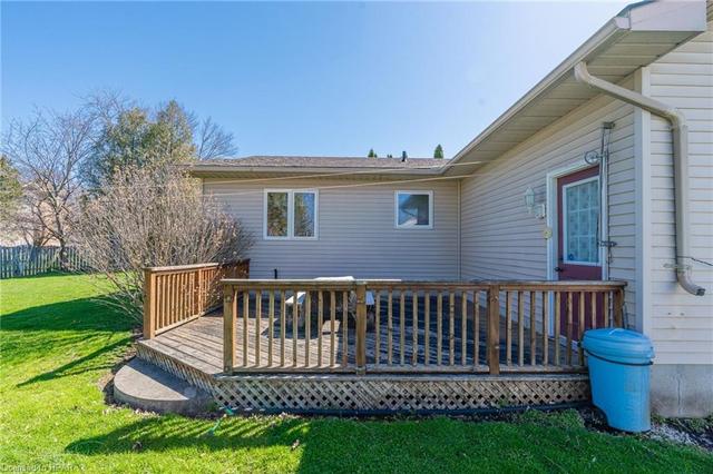 102 Huron Street E, House detached with 2 bedrooms, 2 bathrooms and 5 parking in South Huron ON | Image 21