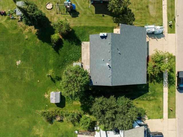161 Burns Place, House detached with 4 bedrooms, 3 bathrooms and 8 parking in Wood Buffalo AB | Image 36