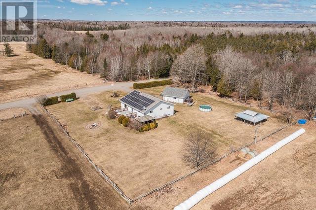 736 Pioneer Rd|Huron Shores Township, House detached with 4 bedrooms, 2 bathrooms and null parking in Huron Shores ON | Image 47