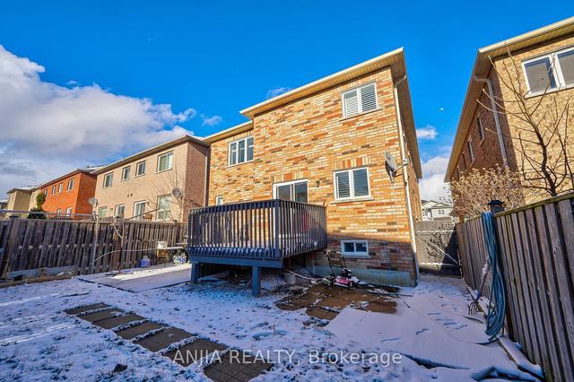 153 Jonas Millway, House detached with 4 bedrooms, 5 bathrooms and 7 parking in Whitchurch Stouffville ON | Image 7