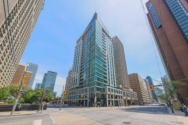 1004 - 1121 Bay St, Condo with 2 bedrooms, 2 bathrooms and 1 parking in Toronto ON | Image 12