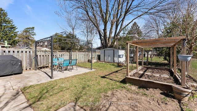 86 Falesy Ave, House semidetached with 3 bedrooms, 2 bathrooms and 2 parking in Kitchener ON | Image 18