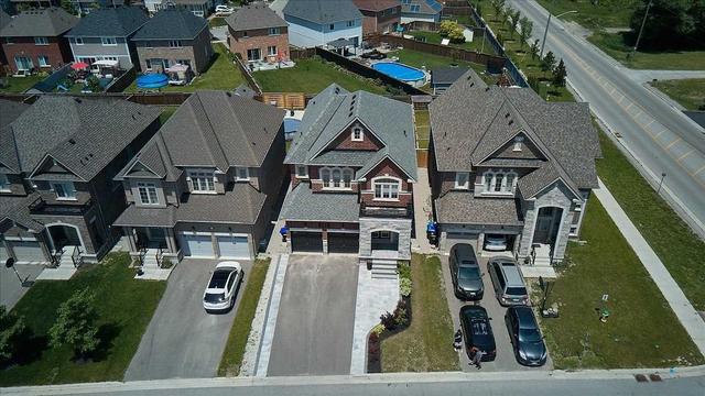 221 Gray Ave, House detached with 4 bedrooms, 4 bathrooms and 6 parking in New Tecumseth ON | Image 27