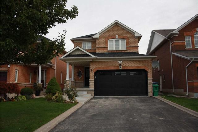 47 Orchid Dr, House detached with 3 bedrooms, 4 bathrooms and 5 parking in Brampton ON | Image 1