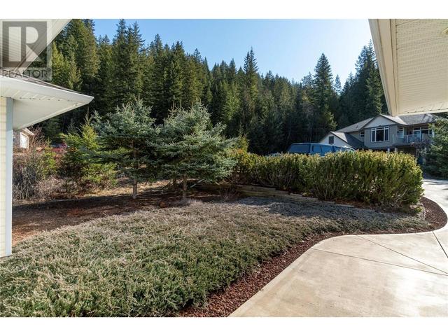 39 - 2592 Alpen Paradies Road, House detached with 4 bedrooms, 3 bathrooms and 2 parking in Columbia Shuswap C BC | Image 66