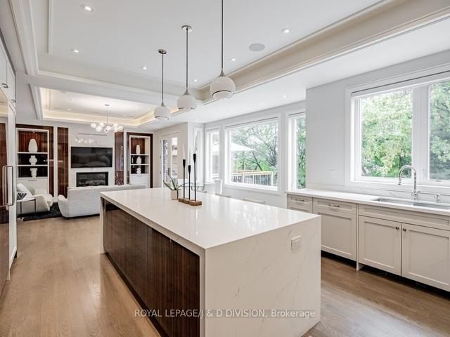 90 Glen Rush Blvd, House detached with 5 bedrooms, 8 bathrooms and 6 parking in Toronto ON | Image 27