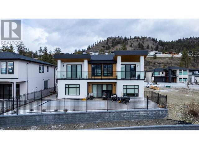1579 Malbec Place, House detached with 4 bedrooms, 4 bathrooms and 4 parking in West Kelowna BC | Image 3