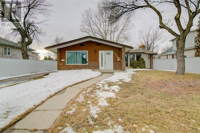 1510 13 Street N, House detached with 3 bedrooms, 2 bathrooms and 4 parking in Lethbridge AB | Card Image