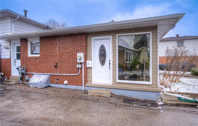 74 Markwood Drive, House semidetached with 4 bedrooms, 2 bathrooms and 3 parking in Kitchener ON | Image 22