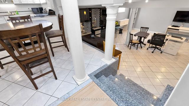 74 Massey St, House detached with 4 bedrooms, 4 bathrooms and 5 parking in Brampton ON | Image 30