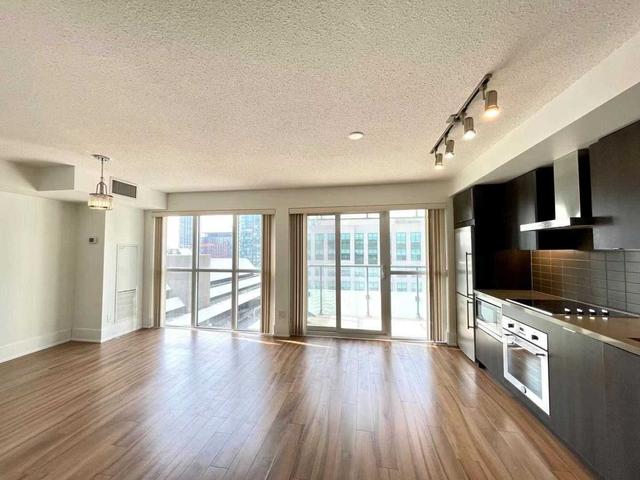 914 - 300 Front St W, Condo with 1 bedrooms, 1 bathrooms and 0 parking in Toronto ON | Image 7