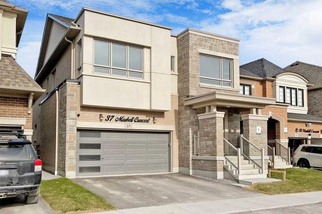 37 Maskell Cres, House detached with 5 bedrooms, 4 bathrooms and 4 parking in Whitby ON | Image 12